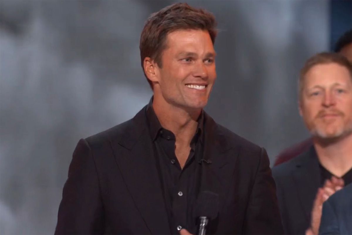Read more about the article Tom Brady Roast Review
